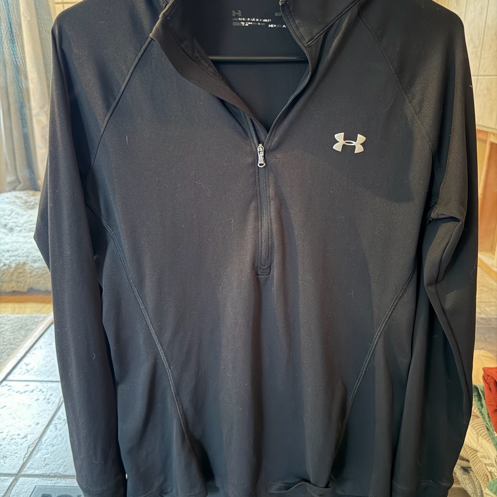 Under Armour Black Performance Pullover